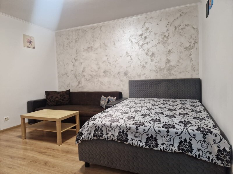 Drumul Taberei, Sibiu, inchiriere garsoniera, p/10 semidecomandata, mobilat